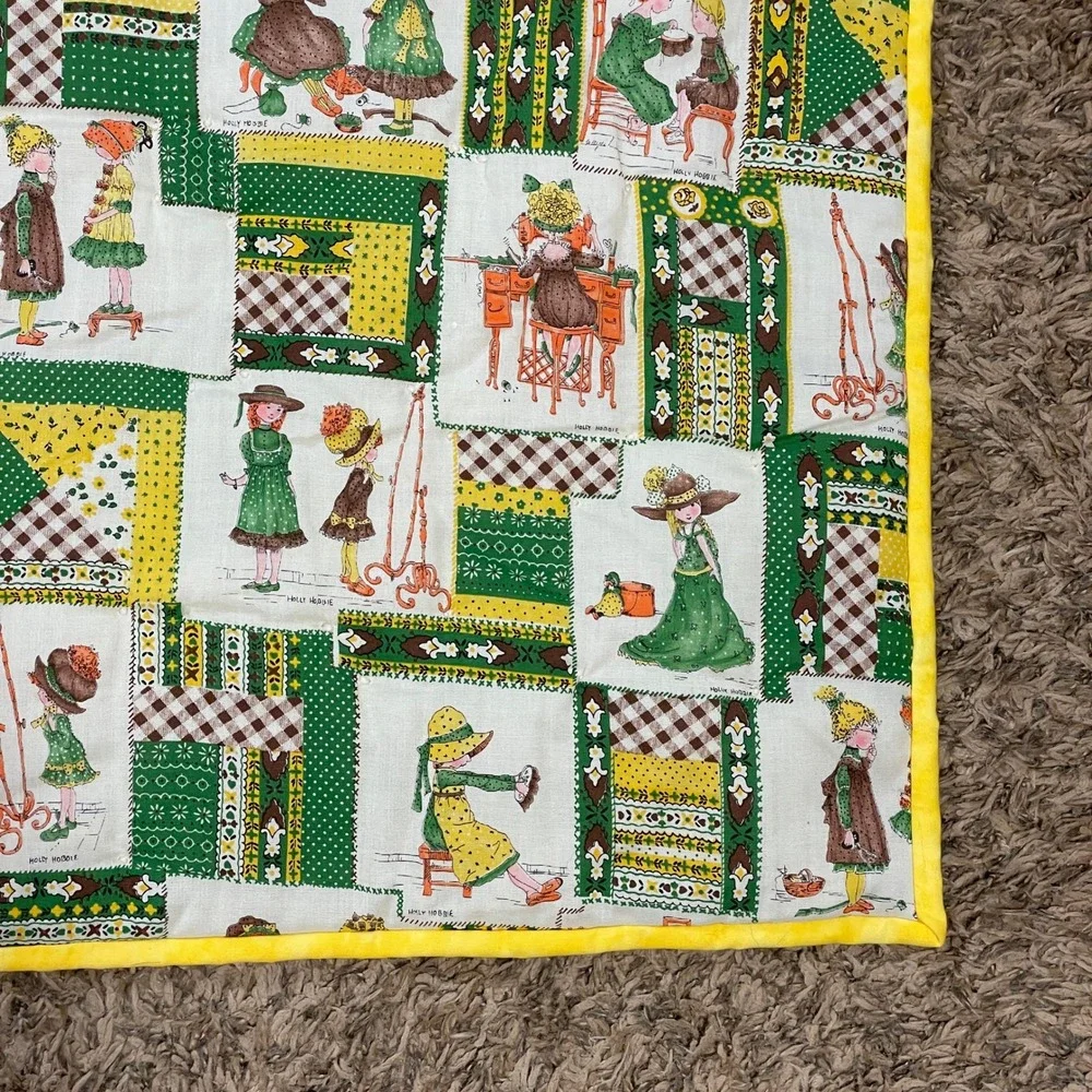 Vintage Holly Hobbie Quilt Blanket Children Kids Play Mat Farmhouse Decor 65x41